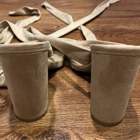 Wild diva lounge cream lace up wrap leg heels size 7 shoes - Picture 5 of 9